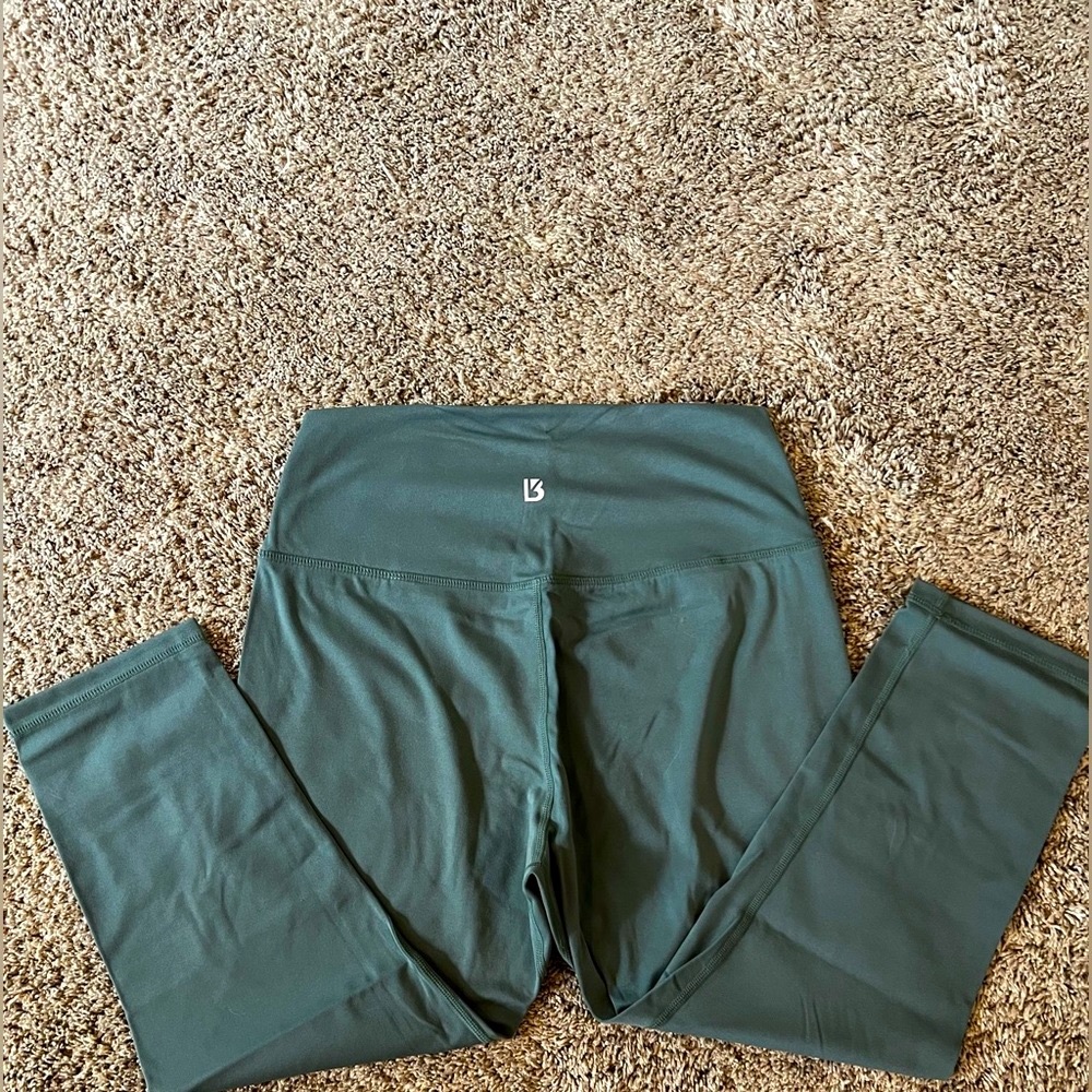 Buffbunny Rosa Capri Legging- Blue/Green